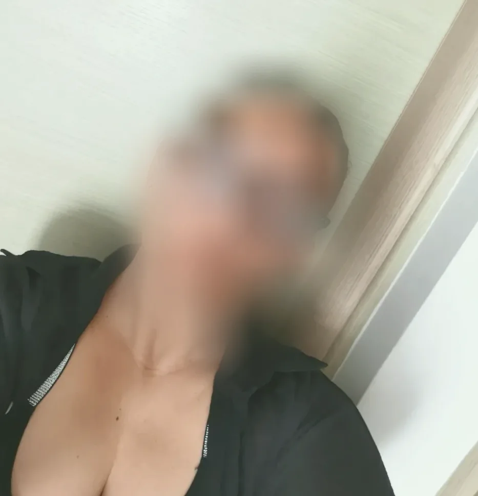 Alessandra, 37 anni