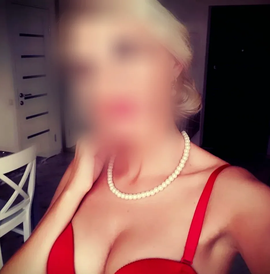 Lucia, 36 anni